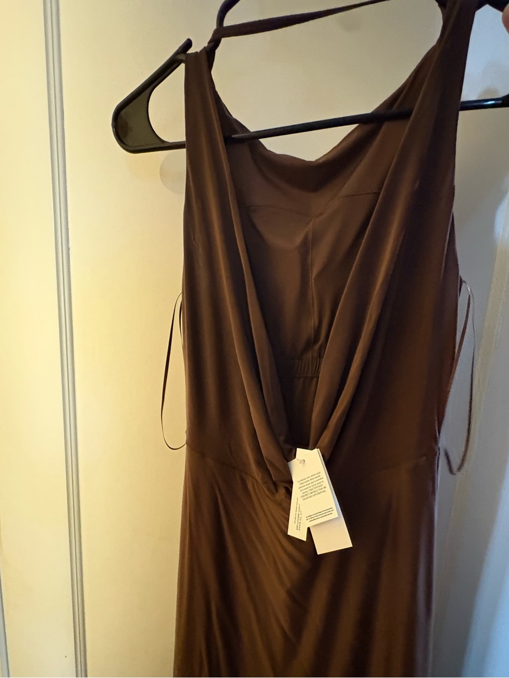 A& F Sleeveless Brown Twist-Front Maxi Dress - Picture 4 of 4